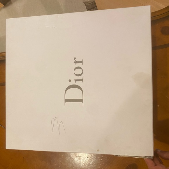 Excellent condition warn just to try. - Picture 7 of 8